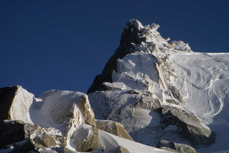 Contreforts des Grands-Montets Sommet sculpté